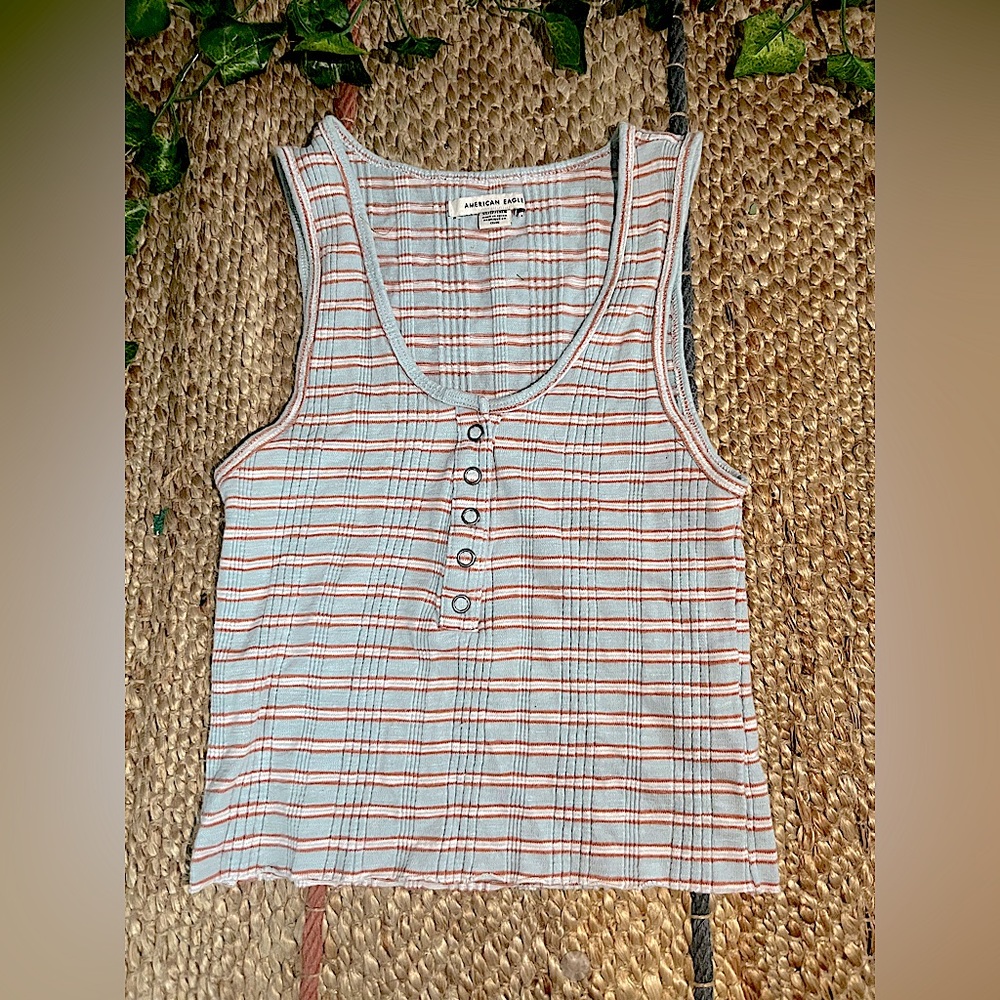 American Eagle Button-Down Cropped Tank-top